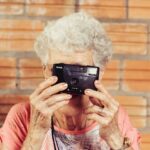 Rester indépendant en vieillissant : comment vieillir chez soi en toute sécurité